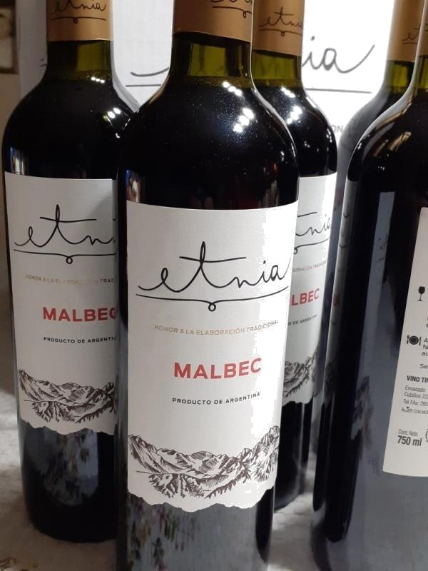 ETNIA ROBLE VINO TINTO MALBEC 750ML