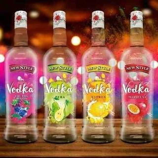 COCTEL VODKA NEW STYLE FRUTOS ROJOS X 1LTR
